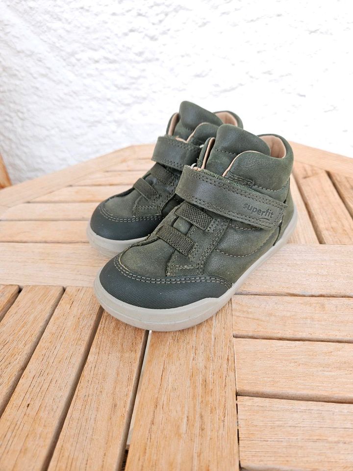 Superfit Leder Schuhe 24, sehr gut, Übergangsschuhe Sneaker in Schliersee