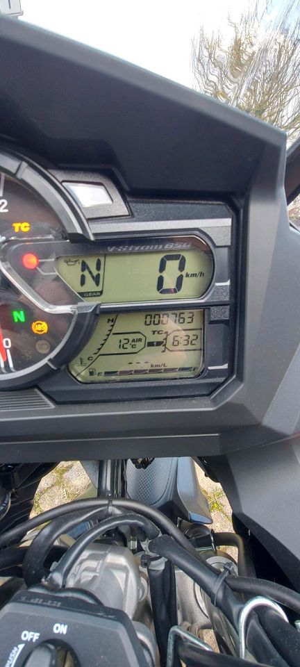 Verkaufe Suzuki V-Strom XT mit 763 Km aus gesundheitlichen Gründe in Fröndenberg (Ruhr)