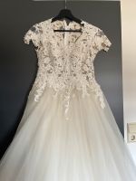 Brautkleid + Schleier Nordrhein-Westfalen - Detmold Vorschau