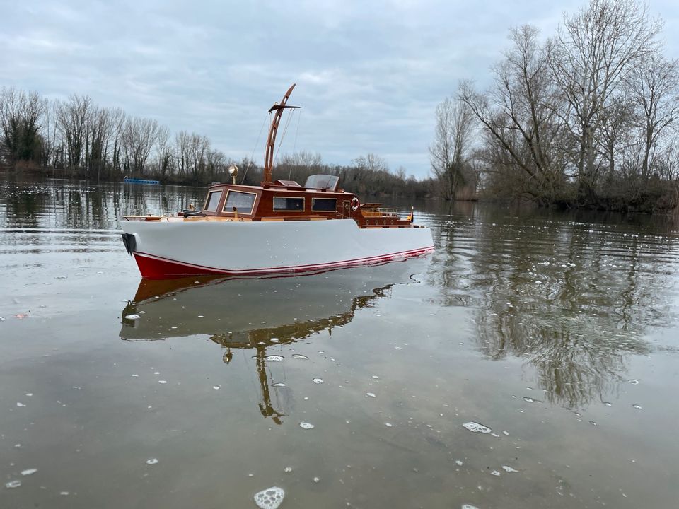 VEDETTE SMB Yacht Modellboot Schiff RC Krick Aeronaut in Biebesheim