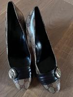 Gucci Pumps Logoprint Leder Gr 38.5  inkl Staubbeutel Bayern - Parsdorf Vorschau