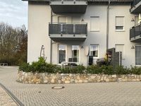 Neuwertige Moderne 3-1/2 Zimmer Wohnung mit großer Südterrasse in Sennfeld/Rempertshag Neubaugebiet Bayern - Sennfeld Vorschau