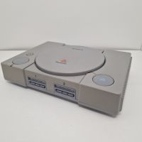 Sony Playstation 1 Konsole SCPH-7502 mit zwei Controller + Memory Sachsen - Coswig Vorschau