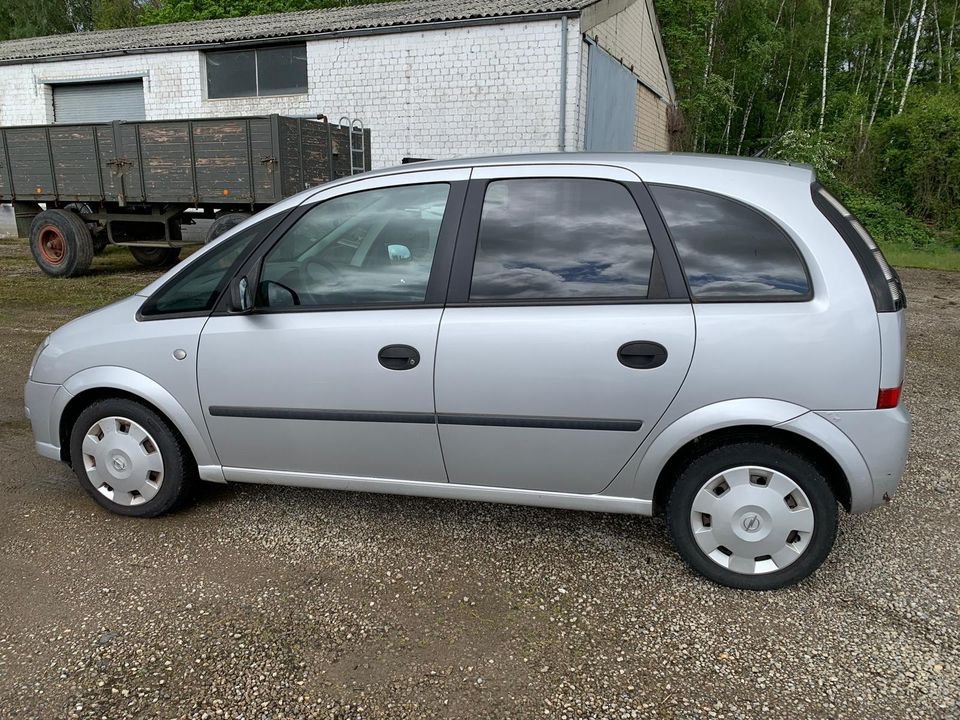 Opel Meriva A 1,4 in Würselen