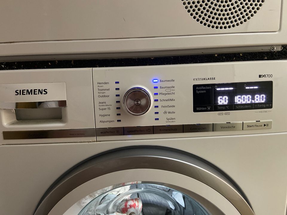 Siemens iQ700 Waschmaschine, Frontlader 8kg Lagerschaden WM16W591 in Düsseldorf