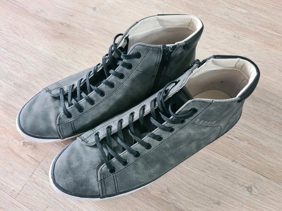 Esprit Damen Sneaker Gr.42 anthrazit/grau Neuw. in Nordrhein-Westfalen -  Winterberg | eBay Kleinanzeigen ist jetzt Kleinanzeigen