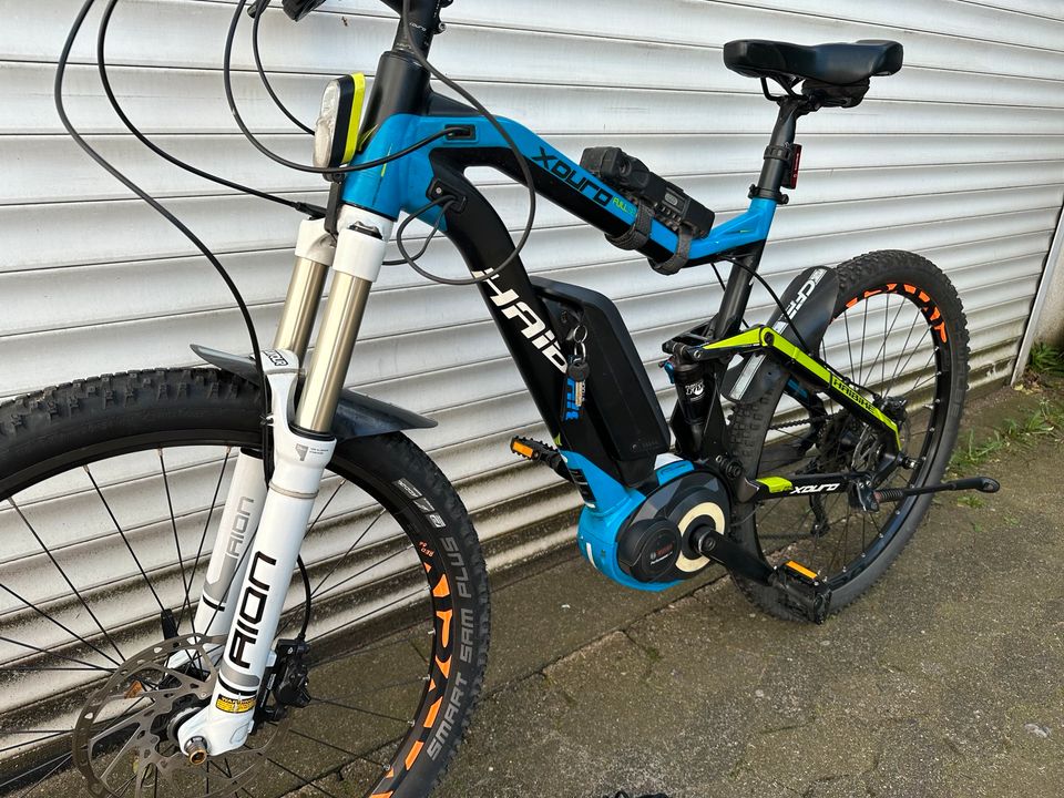 E-Bike 27,5 zoll Haibike Fully eMTB voll gefährdet Bosch motor in Bremen