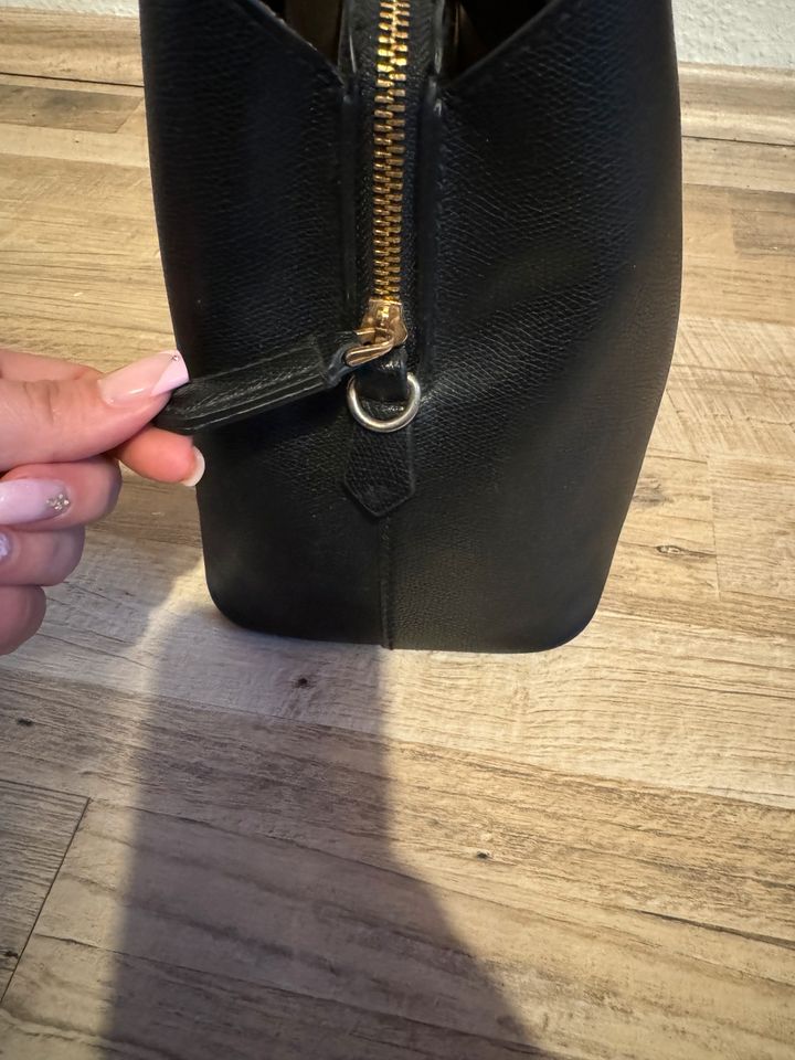 Handtasche Damen mit Henkel und Schultergurt H&M in Müden