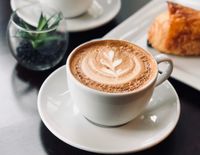 Barista (m/w/d) für kreative Kaffeekünste in München Bayern - Hallbergmoos Vorschau