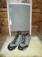 CAMPER High Top Sneaker Leder schwarz grau / silber Gr.39 Niedersachsen - Dransfeld Vorschau