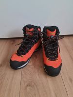 Lowa Wanderschuhe Boots Neu gr 6 (39.5) orange vibram Sohle Hessen - Bürstadt Vorschau