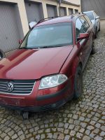 Passat 3BG ROT METALLIC LB3Y TDI ZUM AUSSCHLACHTEN Bayern - Rehau Vorschau