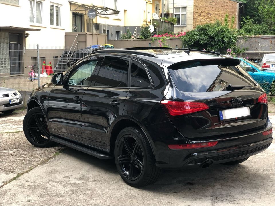 Audi q5 2x S-line Top Zustand in Wuppertal