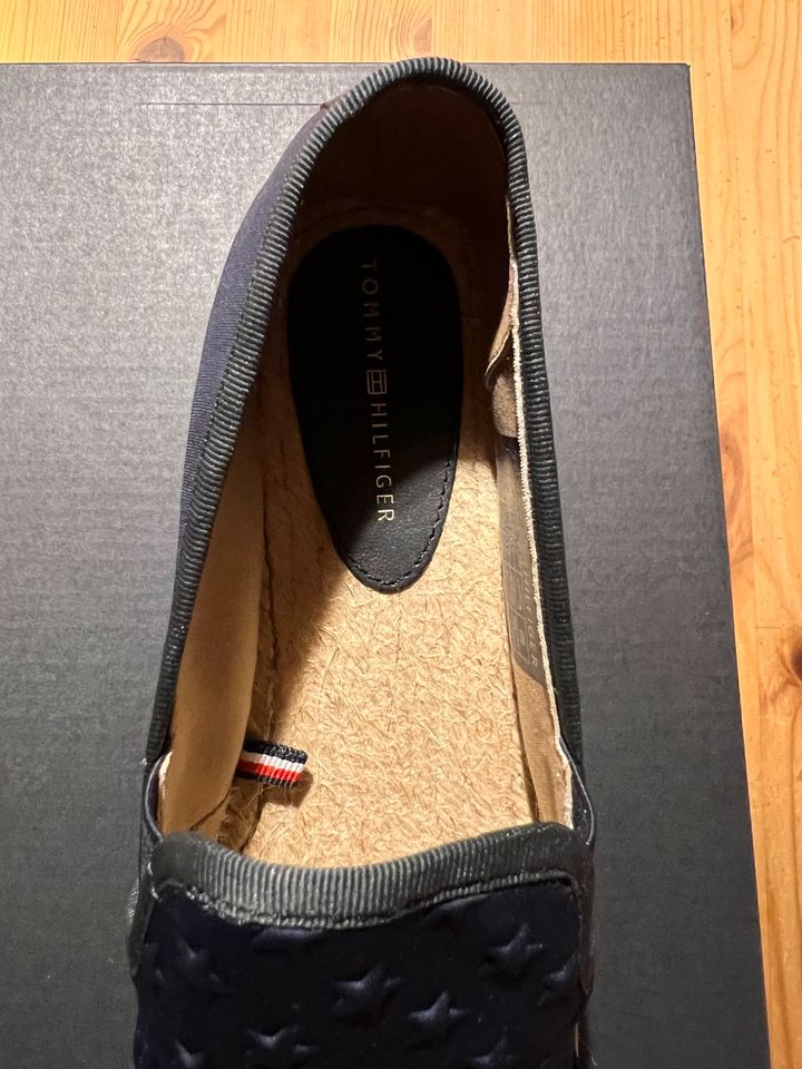 Tommy Hilfiger Espadrilles, blau Größe 39, neu, inkl Versand in Bergisch Gladbach