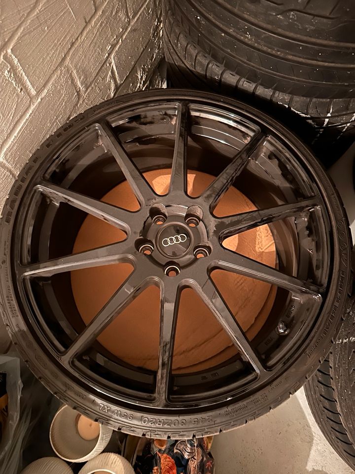 Audi A4 A5 S4 S5 20 Zoll 5x112 Felgen Sommerreifen in Meerbusch