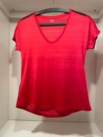 Reebok T-Shirt Sportoberteil Niedersachsen - Leer (Ostfriesland) Vorschau