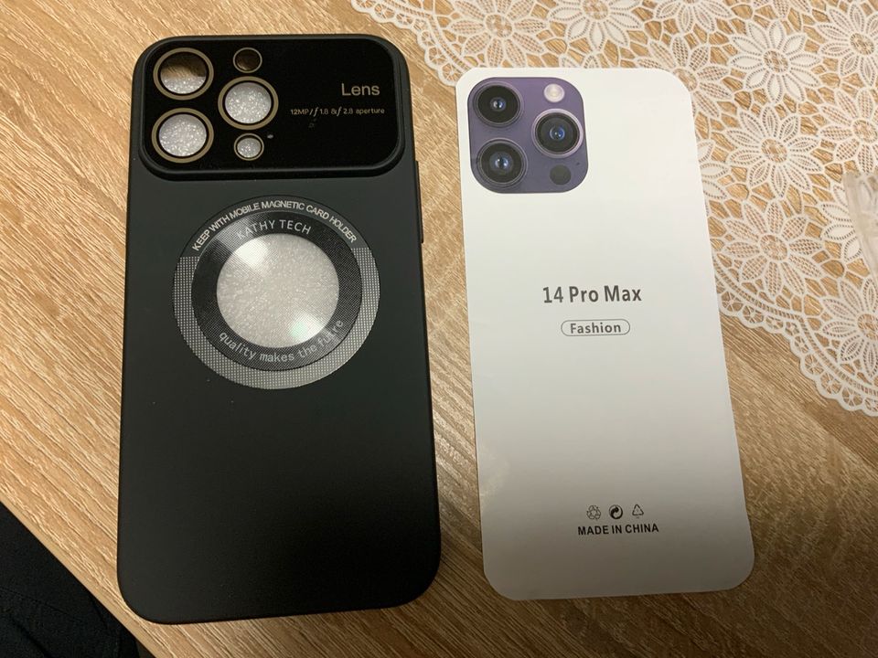 iPhone 14 Pro Max Hülle in schwarz Neu. in Quierschied