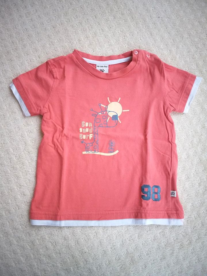 T-Shirt Mädchen/ Jungen Gr. 98 in Baruth / Mark
