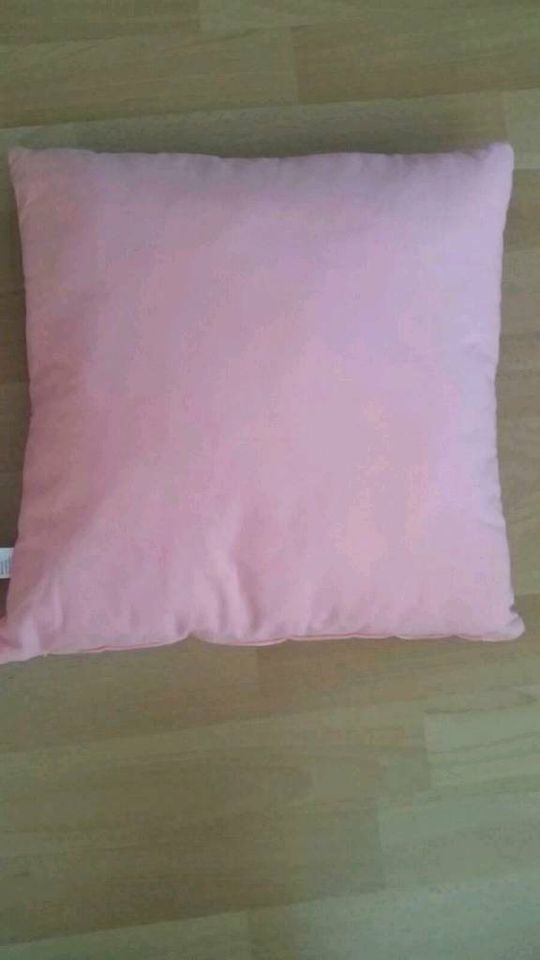 Kissen rosa Farbe ca 30×30cm  Mädchen Kinderzimmer Sofakissen in Rosenberg