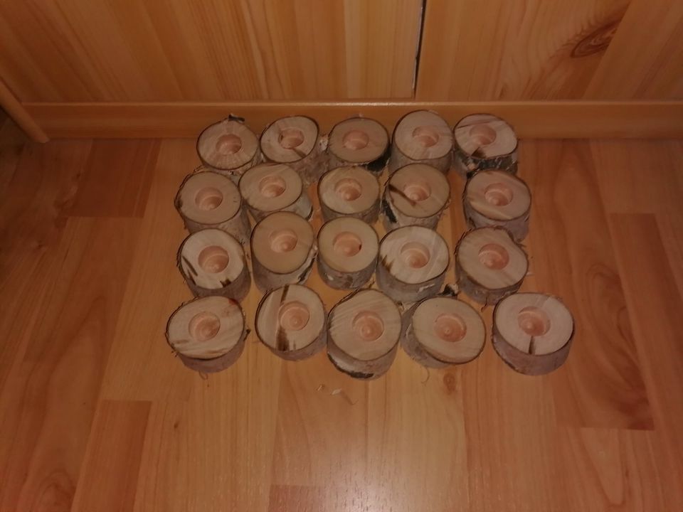 Kerzenhalter für Stabkerzen aus Birke 20 Stück 4cm Höhe in Kiel
