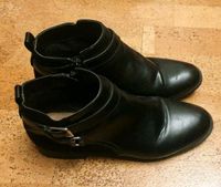 Schwarze Schuhe Stiefeletten von H&M Gr. 39 Nordrhein-Westfalen - Remscheid Vorschau