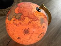 Wunderschöner Beleuchteter Globus mit Holzfuß Nordrhein-Westfalen - Bad Wünnenberg Vorschau