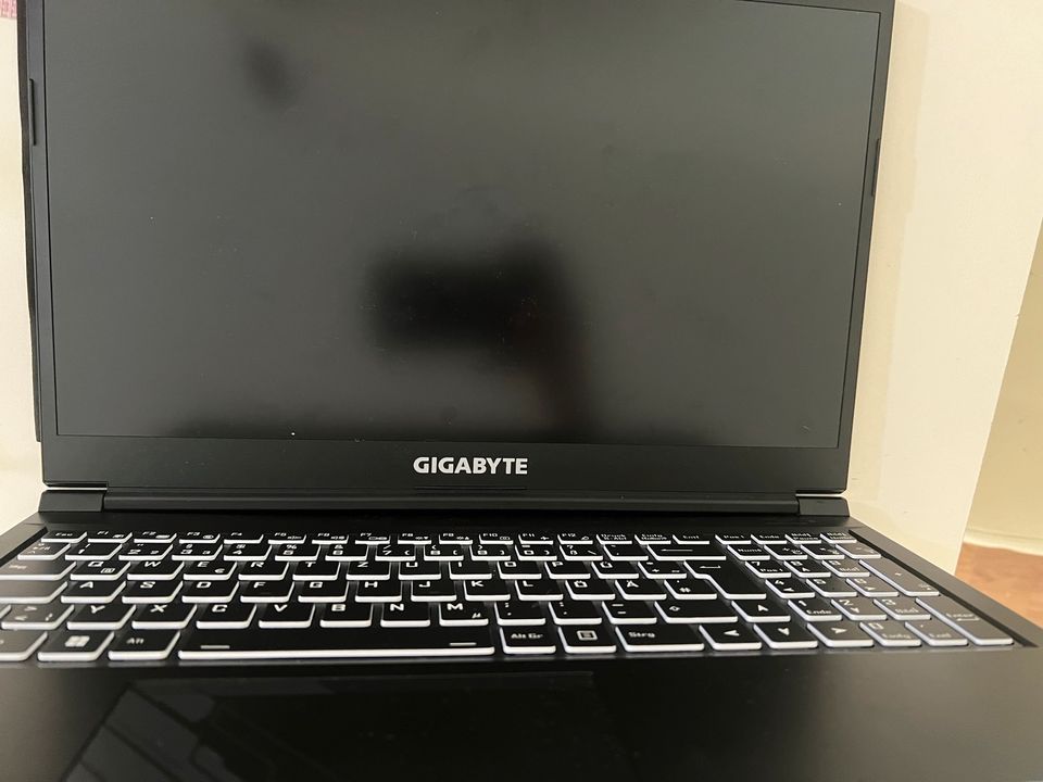 Gaming Laptop Gigabyte G5 in Enkirch