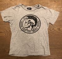 T-Shirt Shirt kurzarm Indianer Irokese Diesel grau 116/122 Niedersachsen - Diekholzen Vorschau