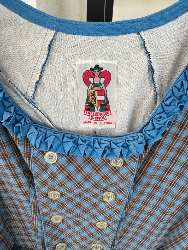 Salzburger Dirndl Tracht 38 in Hutthurm