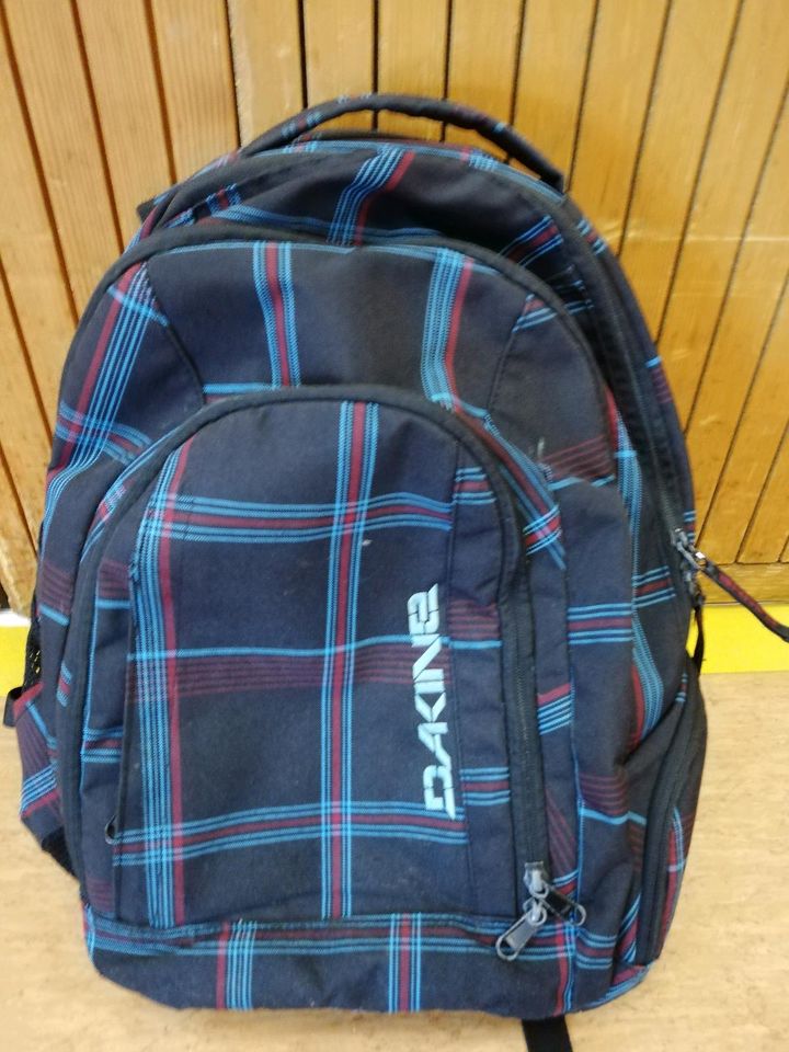 Kinder  Schulrucksack Dakine in Steinen