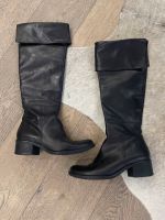 Hohe schwarze Stiefel Größe 38 Absatz 4 cm  Italien Nordrhein-Westfalen - Geldern Vorschau