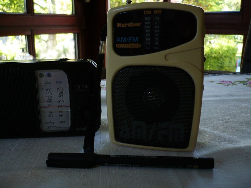 2 X Radio AIWA + KARCHER - Reisebegleiter - sehr guter Zustand in Dachau