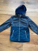 Regenjacke Hardshell Jacke Gr 128 neuwertig H&M Sachsen - Chemnitz Vorschau