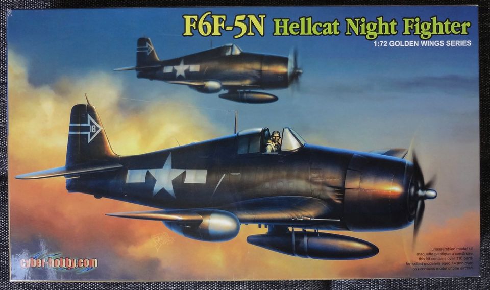 Cyber-Hobby 1:72 F6F-5N Hellcat Night Fighter - Modellbausatz in Hamburg