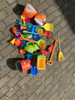 Sandspielzeug Spielzeug mit Schwimmflügeln Sachsen - Oschatz Vorschau