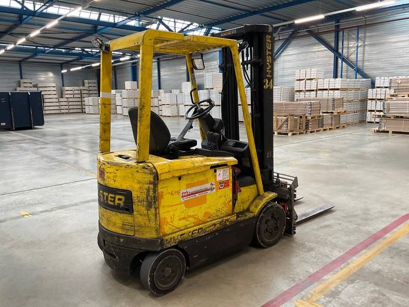 Hyster Elektro 4 Rad E2.50 XM in Dinslaken