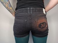 Vegan Shorts 269 Hotpants Gr.S Upcycling Animal Liberation Unikat Mecklenburg-Vorpommern - Neubrandenburg Vorschau