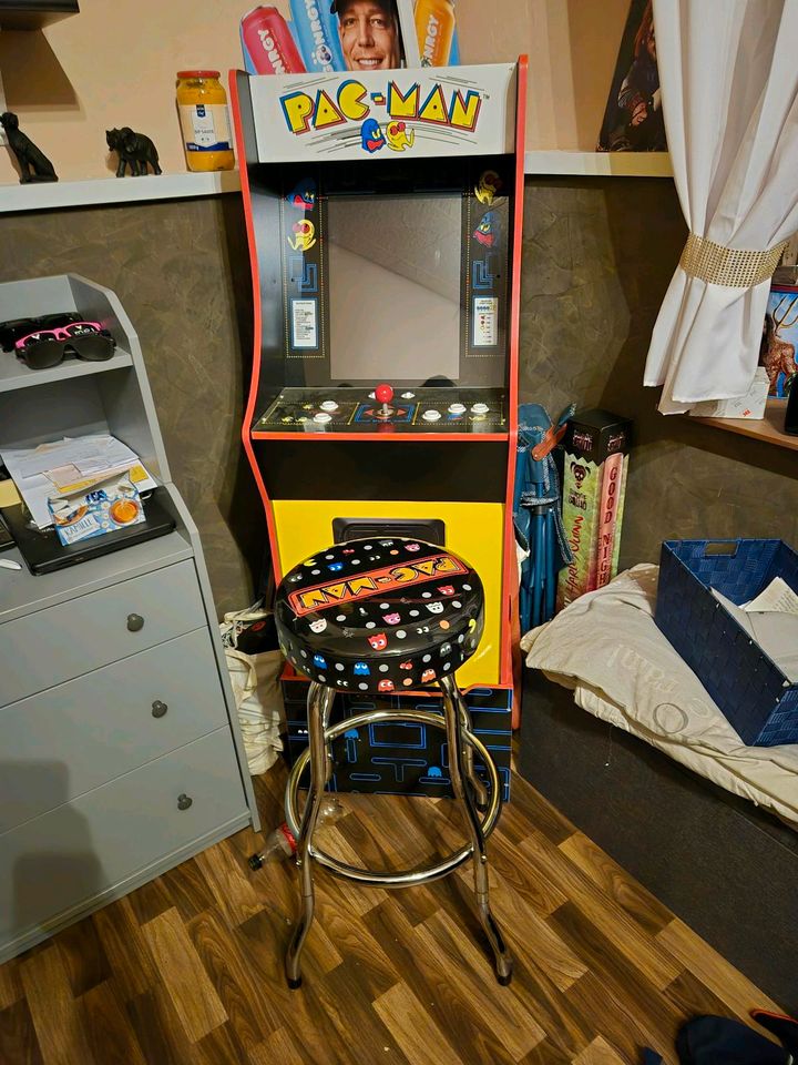 Pac-Man Automat + Hocker in Landsberg (Saalekreis)