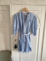 Wunderschönes Kleid aus Leinen uns Seide von Sandro Paris Bremen - Schwachhausen Vorschau