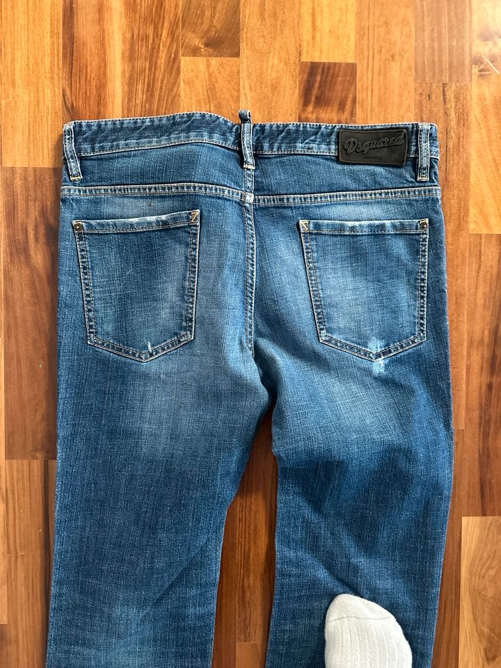 Dsquared Jeans 50 in Freiburg im Breisgau