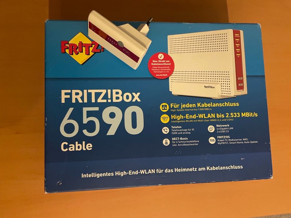 FRITZ!Box 6590, neu & OVP + WLAN Verstärker Repeater in Kropp