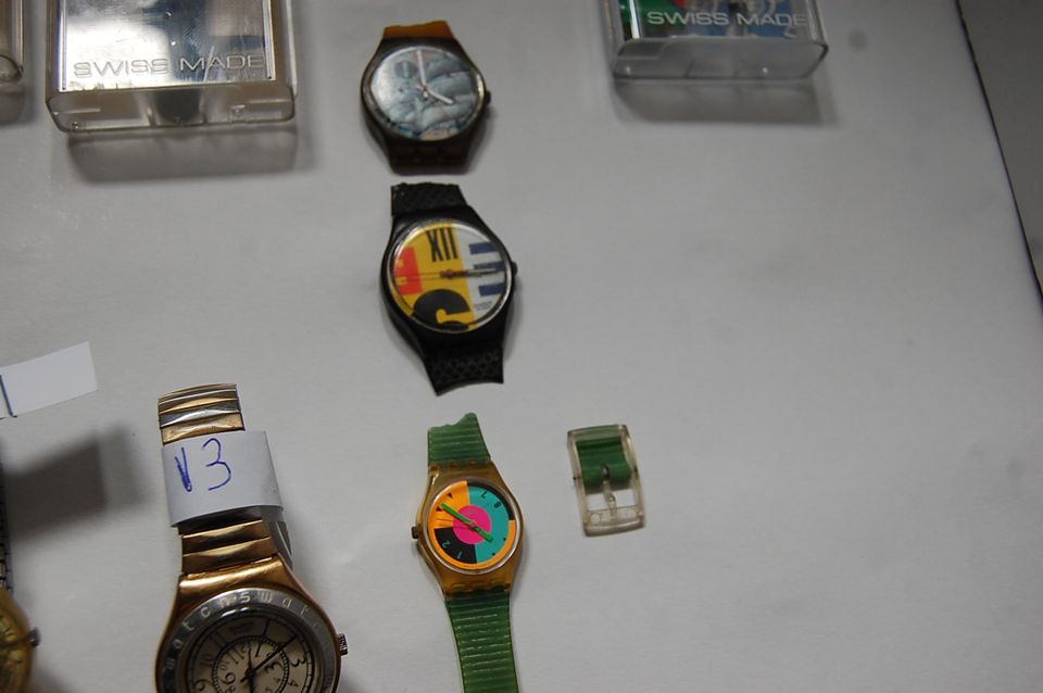 17 Stk. Vintage Swatch Uhren Konvolut 1987 - 1996 80er 90er Jahre in Wiesbaden