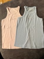 Zwei Tanktops Trägershirts Gr. 146/152 Kr. Dachau - Dachau Vorschau