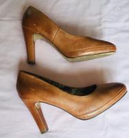Elegante Pumps Gr 37, Marco Tozzi, Leder, guter Zustand Schleswig-Holstein - Plön  Vorschau