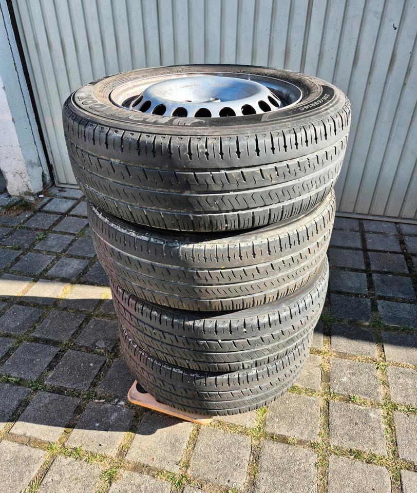 Stahlfelgen mit Sommerreifen 205 / 65 R 16 C für VW Bus T6 in Ingolstadt