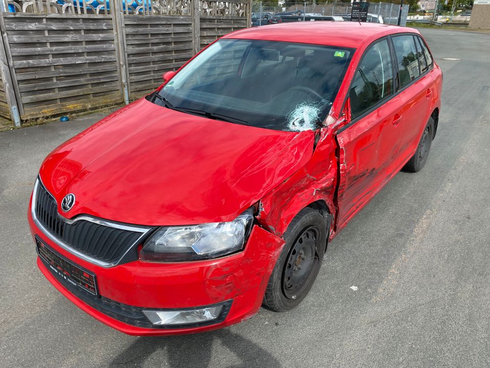 Skoda Rapid 1,6 TDI EURO6 AHK KLIMA in Bohmte