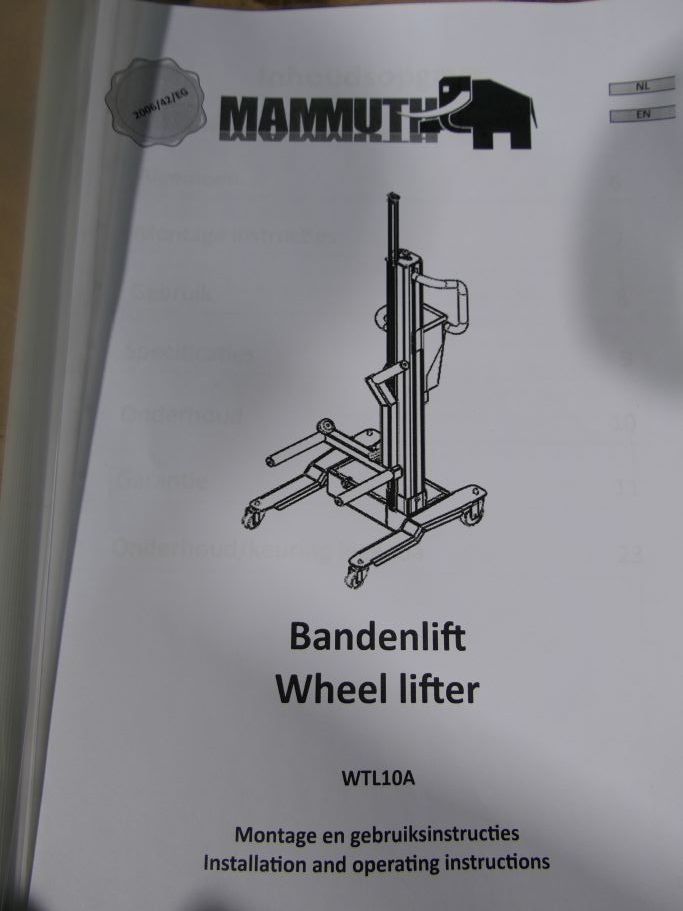 Mammuth WTL10A Radlift heber Reifenlift Radmontagelift 41702 in Dinslaken