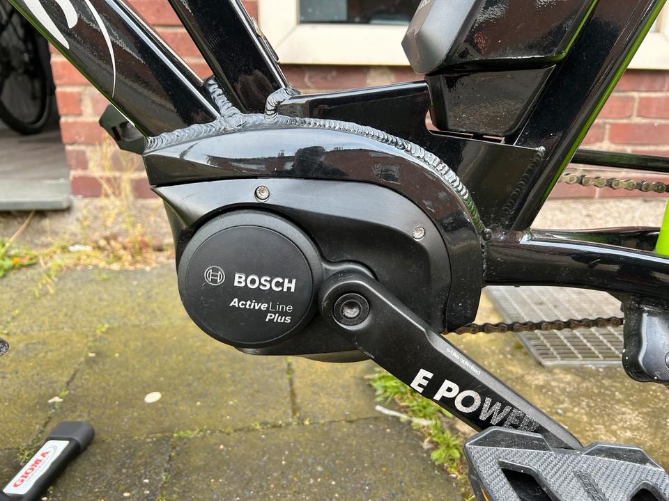 CORRATEC LIFE S AP5 2021- 500 WH-RH Uni-20 Zoll-kompakt e-Bike in Neuss