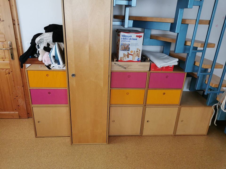 Haba Kinderzimmer Möbel als Set abzugeben, massiv Top Zustand in Streufdorf Gem Straufhain