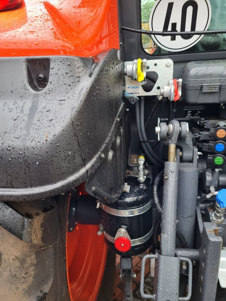 Kubota M5111 Schlepper Traktor Klima Druckluft Allrad in Westerstede